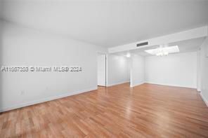 Foto del edificio - 10855 SW 112th Ave