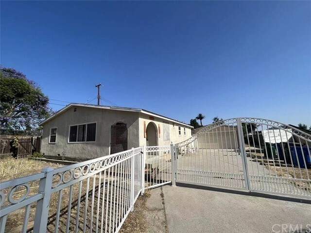 Primary Photo - 21062 E Cienega Ave