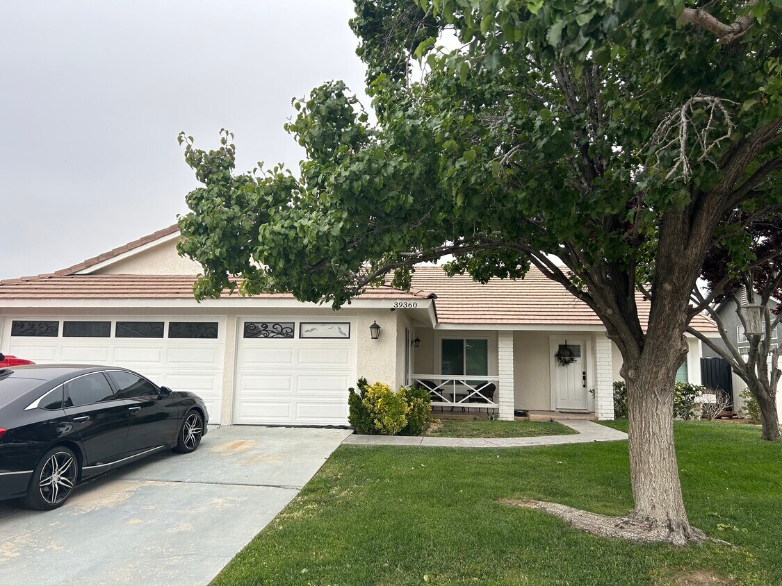 39360 Rockcliff Ct, Palmdale, CA 93551 House for Rent in Palmdale, CA