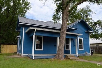 Building Photo - 3906 Stuart St
