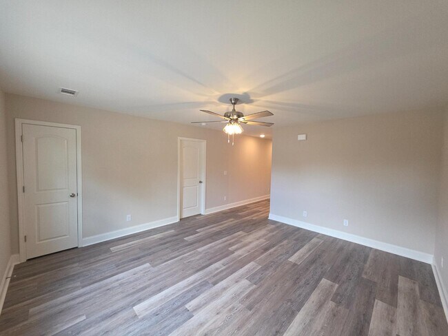 Foto del edificio - 212B Tabor Drive Unit 1B - 212B Tabor Dr Unit 1B