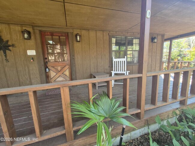 Foto del edificio - 1729 Coulee Ave