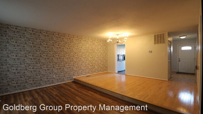 Building Photo - 3 br, 2.5 bath House - 45 Bralan Court