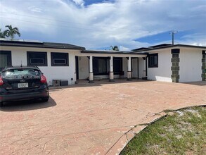 Building Photo - 11110 NW 62nd Ave