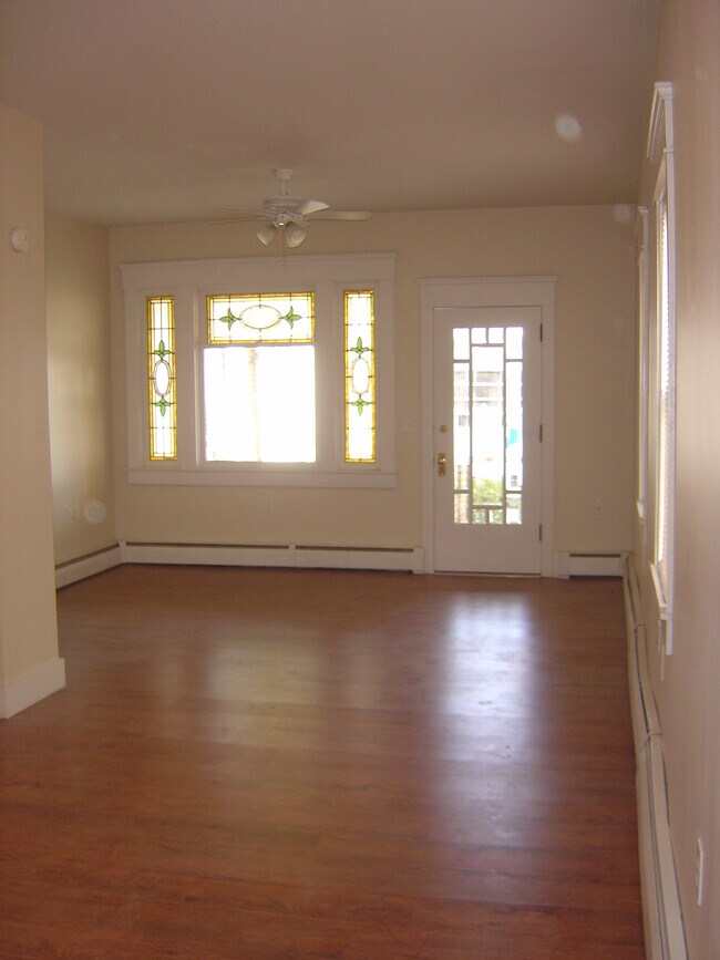 Foto del edificio - 238 Sharpe St.