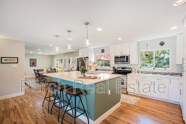 Foto del edificio - 8192 E Oxford Dr