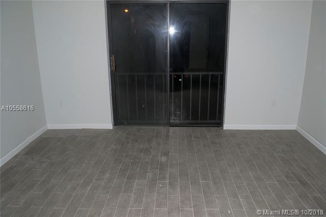 Foto del edificio - 5771 Washington St