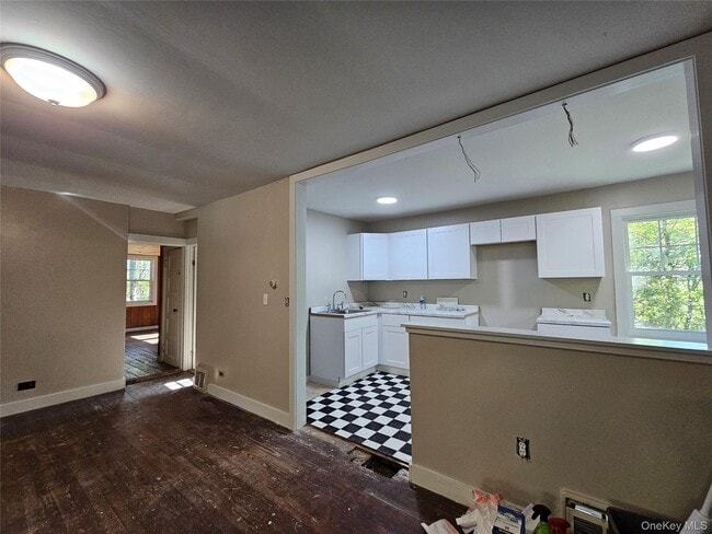Building Photo - 2826 US-209