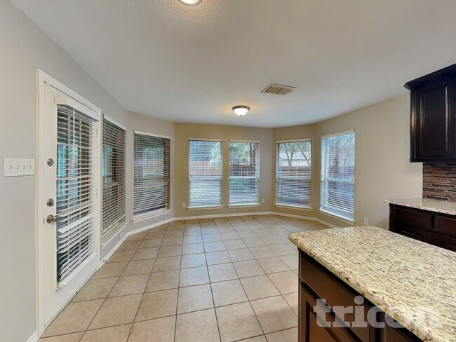 Foto del edificio - 5004 Saddlehorn Dr