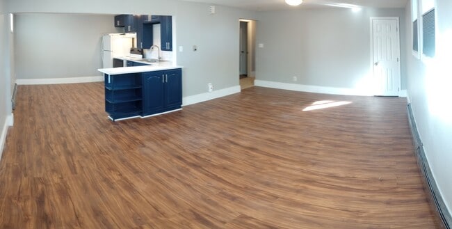 Living Room - 1405 Kay St