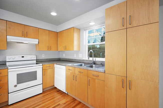 Interior Photo - The Willows