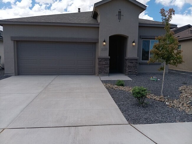 Foto del edificio - Beautiful 3 bedroom, 2 bathroom home in Ri...