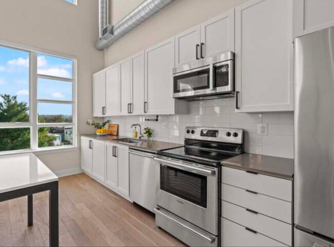 Foto del edificio - 732 15th St SE
