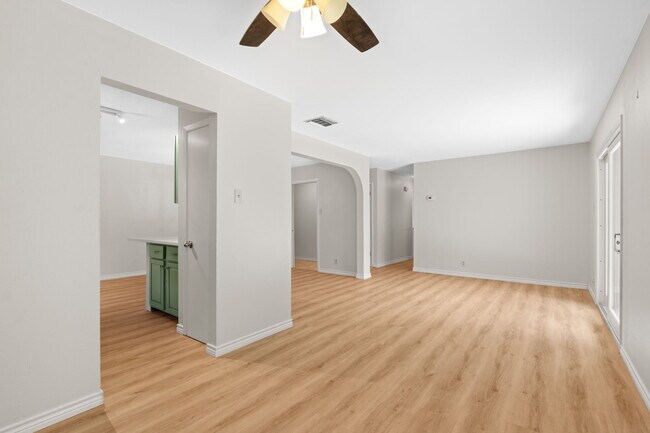 Foto del edificio - 3422 Quakertown Dr