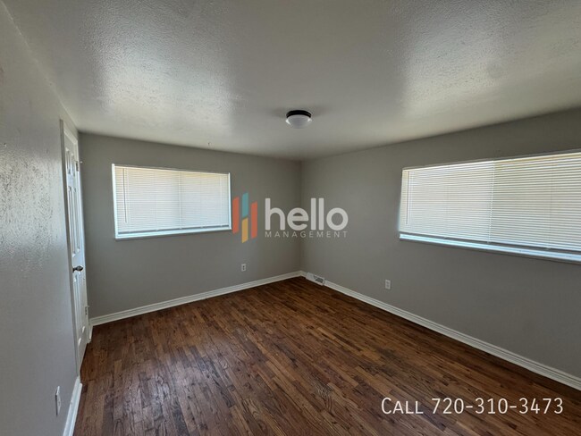 Foto del edificio - 7240 Tennyson St