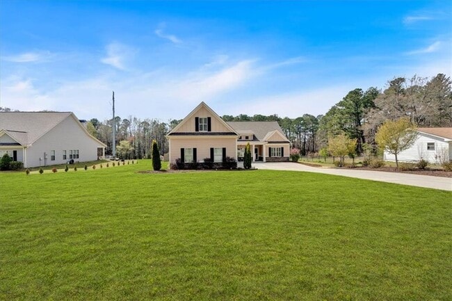 Building Photo - 2767 Camp Mitchell Rd