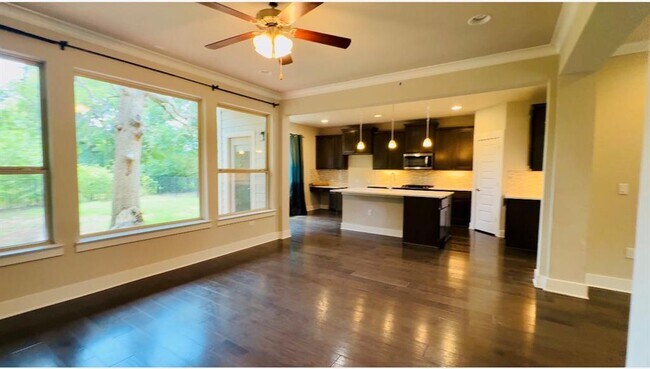 Building Photo - 9801 McKnight Lp