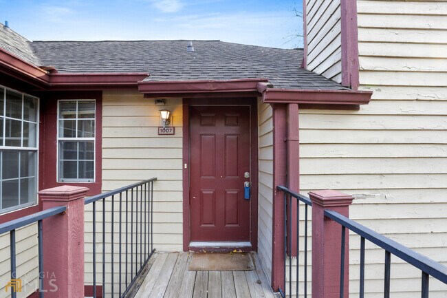 Building Photo - 1007 Sandy Ln Dr