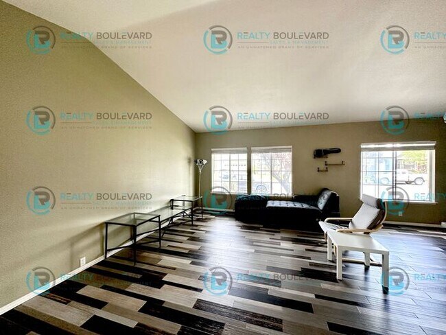 Building Photo - You will absolutely love what this home ha...
