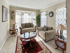 Building Photo - 14020 Seneca Ridge Dr