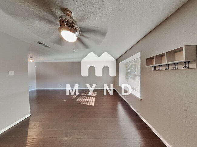 Building Photo - 13564 Waterfall Way