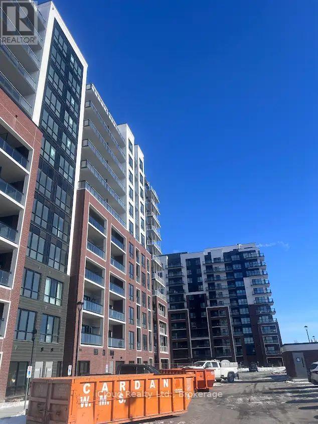 Building Photo - 51 Clarington Blvd