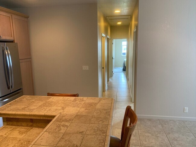 Foto del edificio - 3 bed / 1.5 bath condo located in Kailua Kona