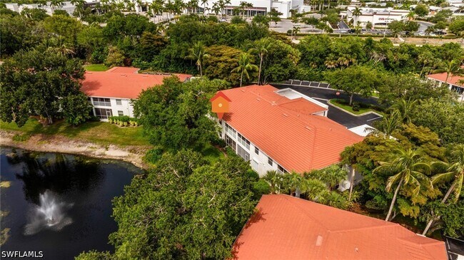 Foto del edificio - 975 Tarpon Cove Dr