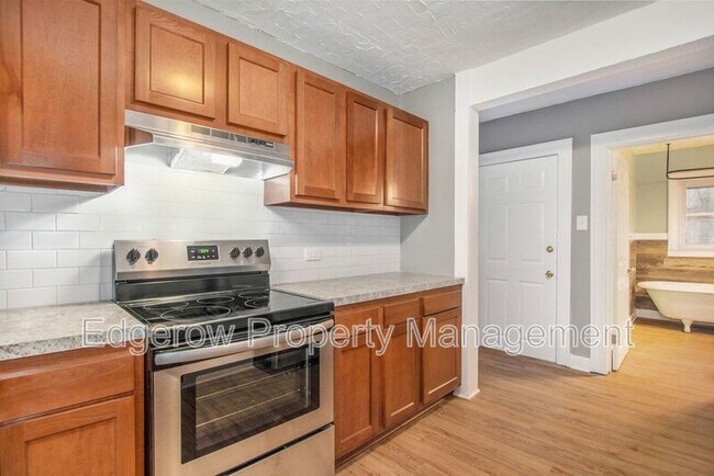 Foto del edificio - 666 Myrtle St NW