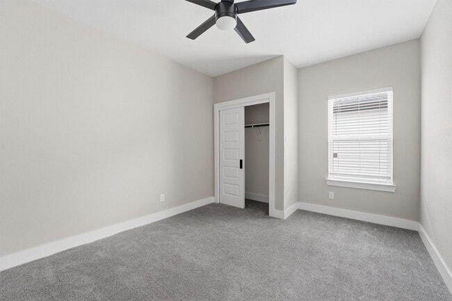 Building Photo - 3107 Grassmere St