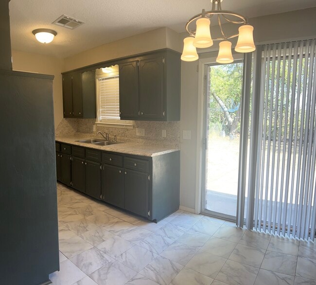 Photo - 2323 N North Star Dr House