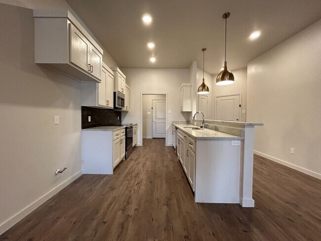 Building Photo - 7002 40th St