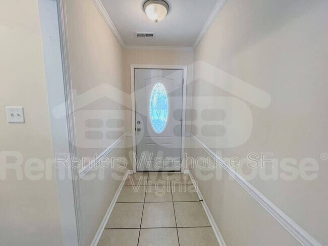 Building Photo - 1048 Culmer Dr