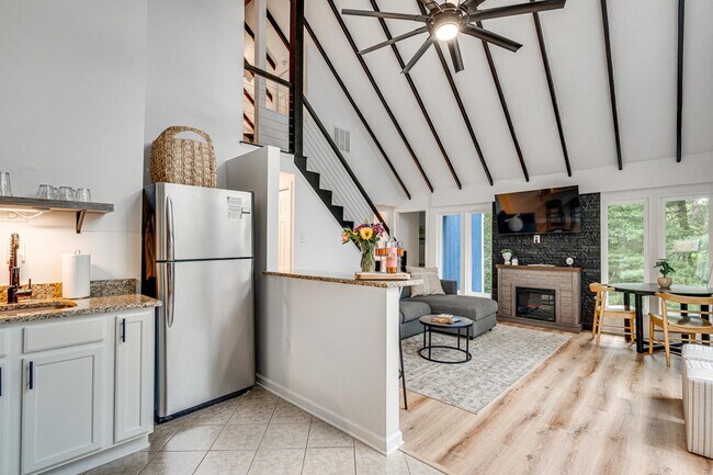 Foto del edificio - 241 Wildcat Dr