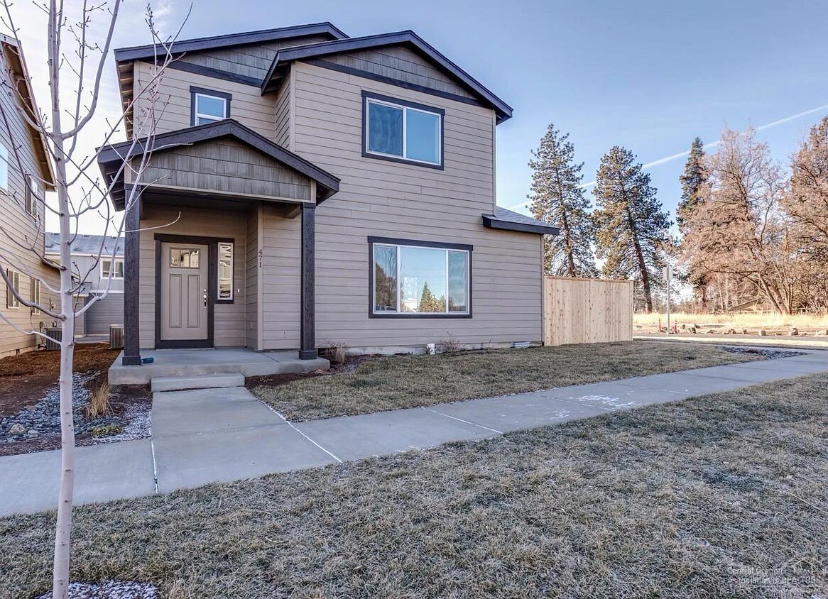 471 SE Glengarry Plz, Bend, OR 97702 House Rental in Bend, OR