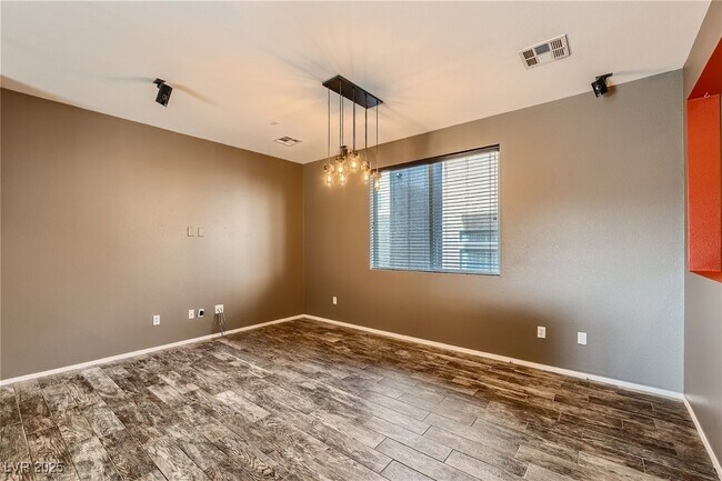 Foto del edificio - 9336 Hilgard Ave