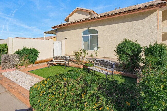 Foto del edificio - 288 S Jesse St