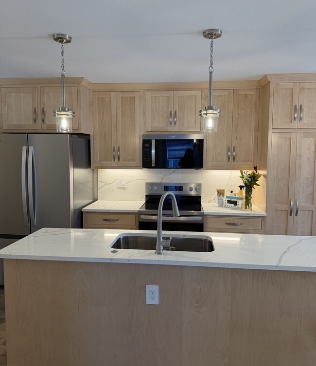 Building Photo - 1430 Kays Ct