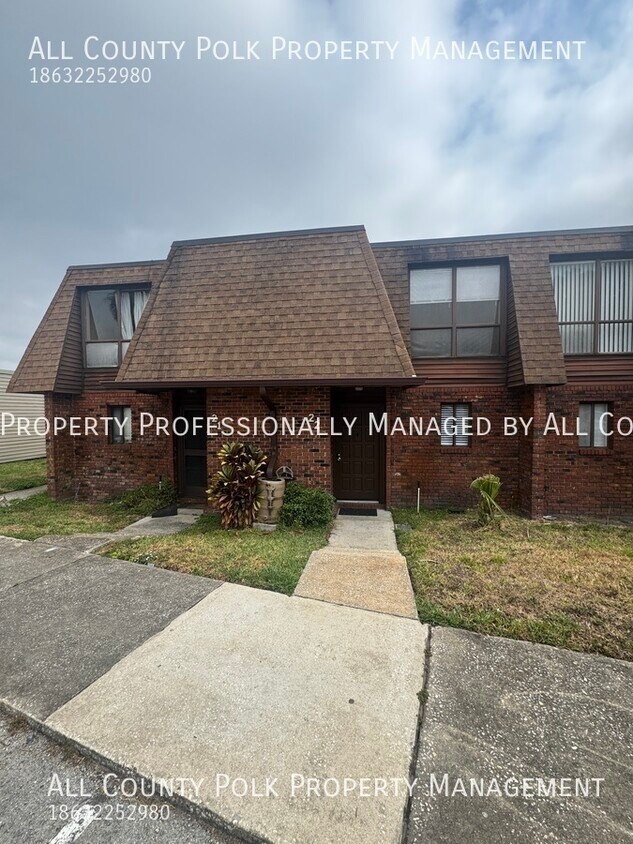 Foto principal - 1836 N Crystal Lake Dr