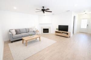 Building Photo - 2107 9th St