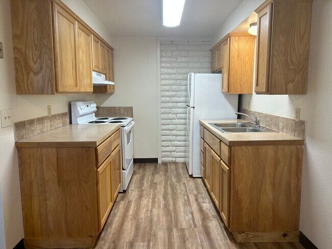 Foto del edificio - 247 E 3rd St