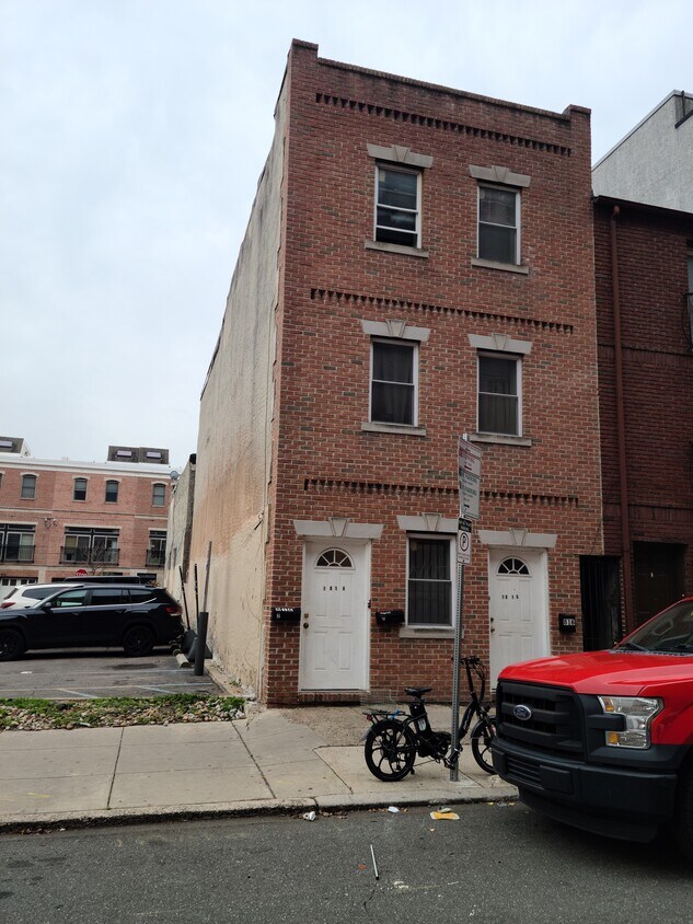 1816 South St Unit 1st floor, Philadelphia, PA 19146 1816 South St