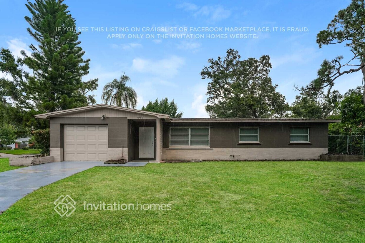 Foto principal - 7990 22nd Ave N