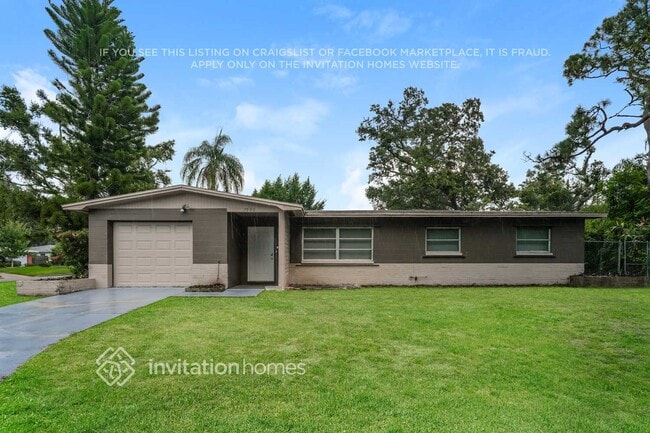 Building Photo - 7990 22nd Ave N