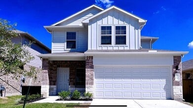 Building Photo - 14927 Cypress Holw Dr