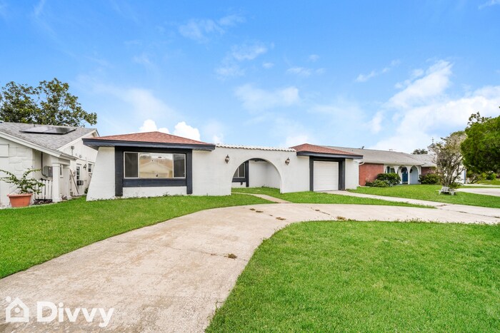 Primary Photo - 3523 Margate Dr