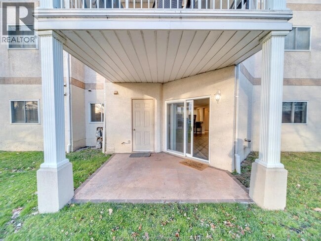 Building Photo - 40 Adams Ln