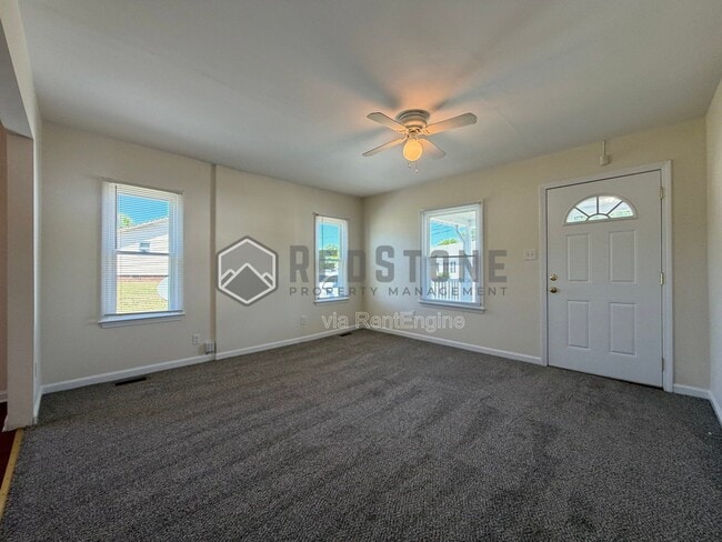 Building Photo - 508 Richmond Ave