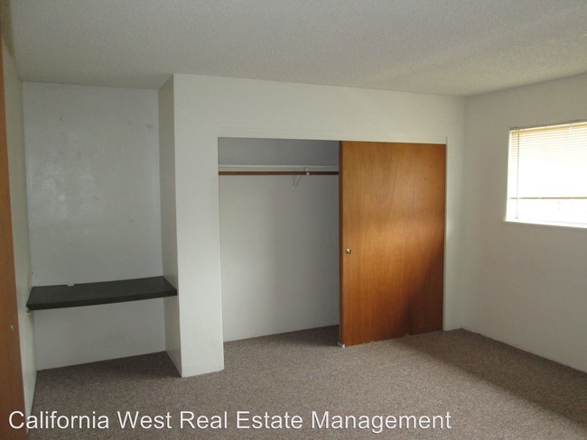 Building Photo - 3 br, 2 bath Apartment - 40 CASA STREET, #1-4