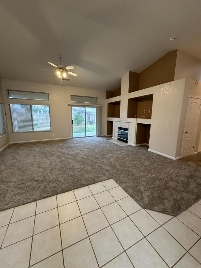 Foto del edificio - 2260 E Niles Ave